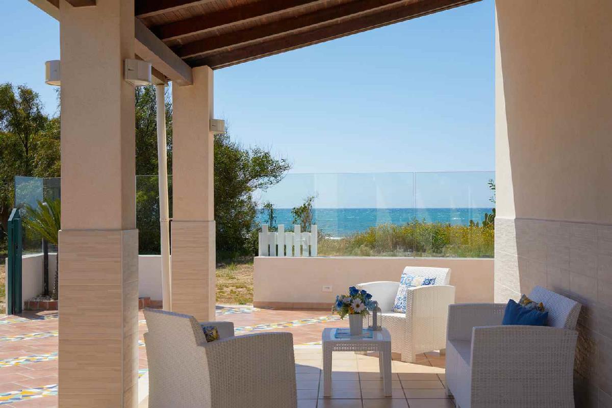  Villa Giofra direttamente in spiaggia Pozzallo Sicilia