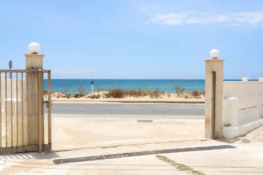 Villa Dema - Spiaggia a 30 mt